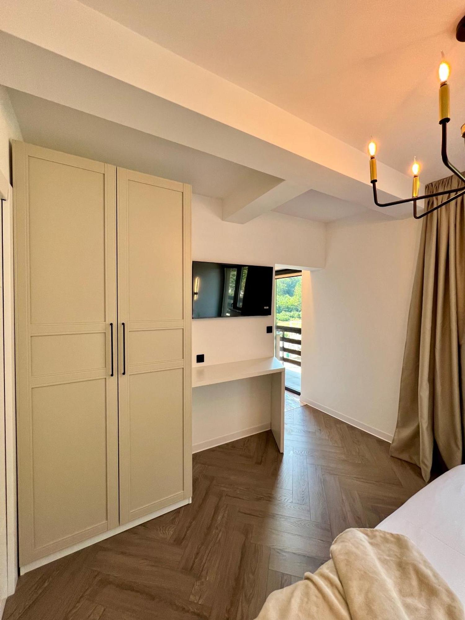 Greg Rooms Sinaia Exterior foto